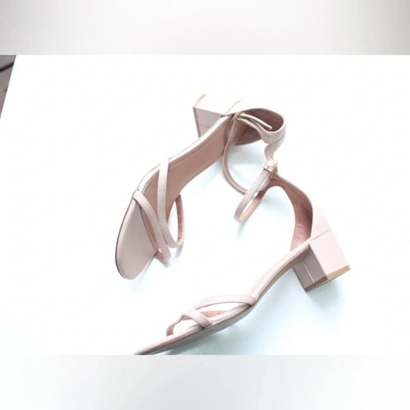 NWOT J. Jill sandals - Picture 2 of 11